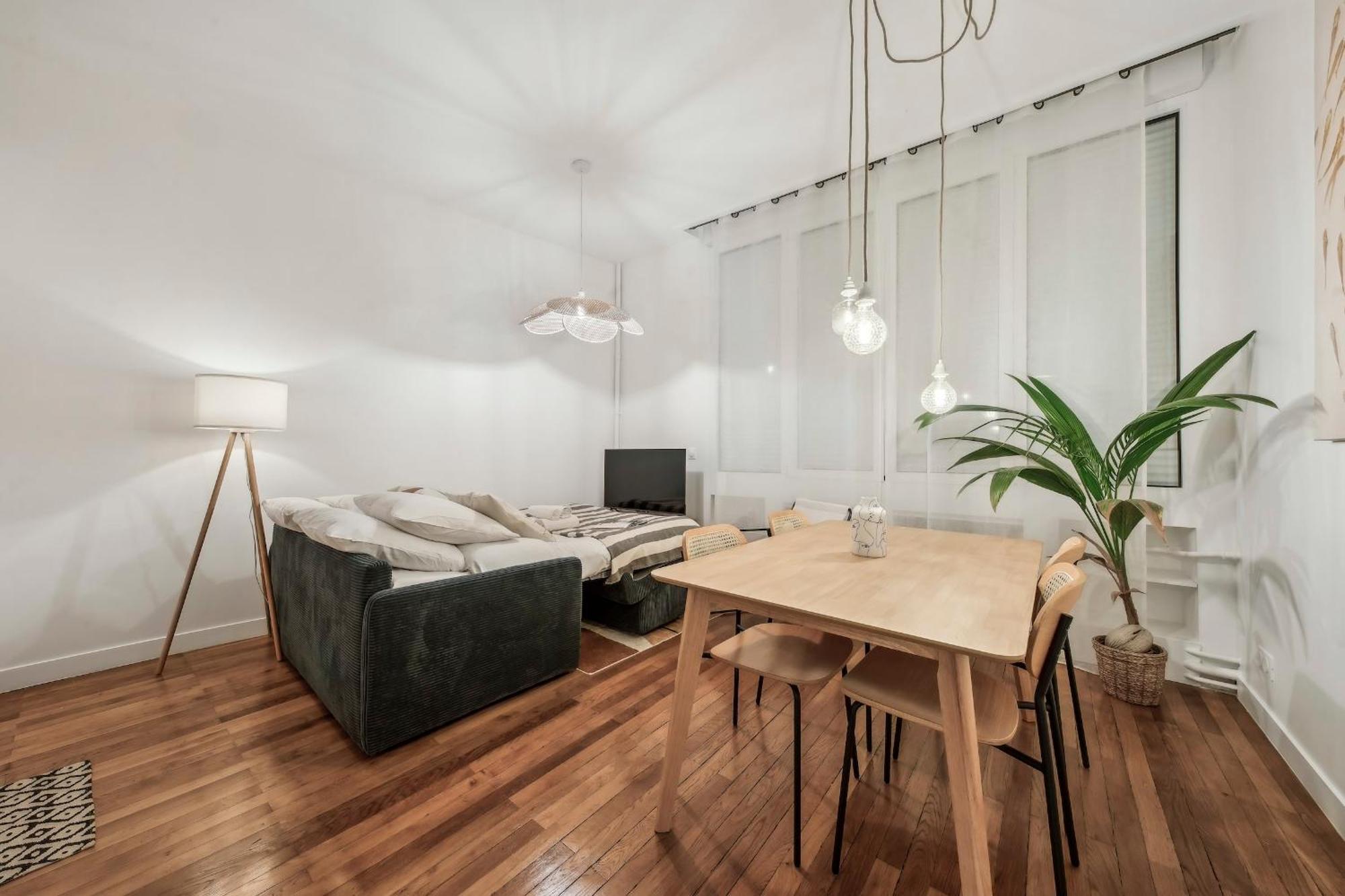 Le Louvre Apt Apartment Париж Екстериор снимка